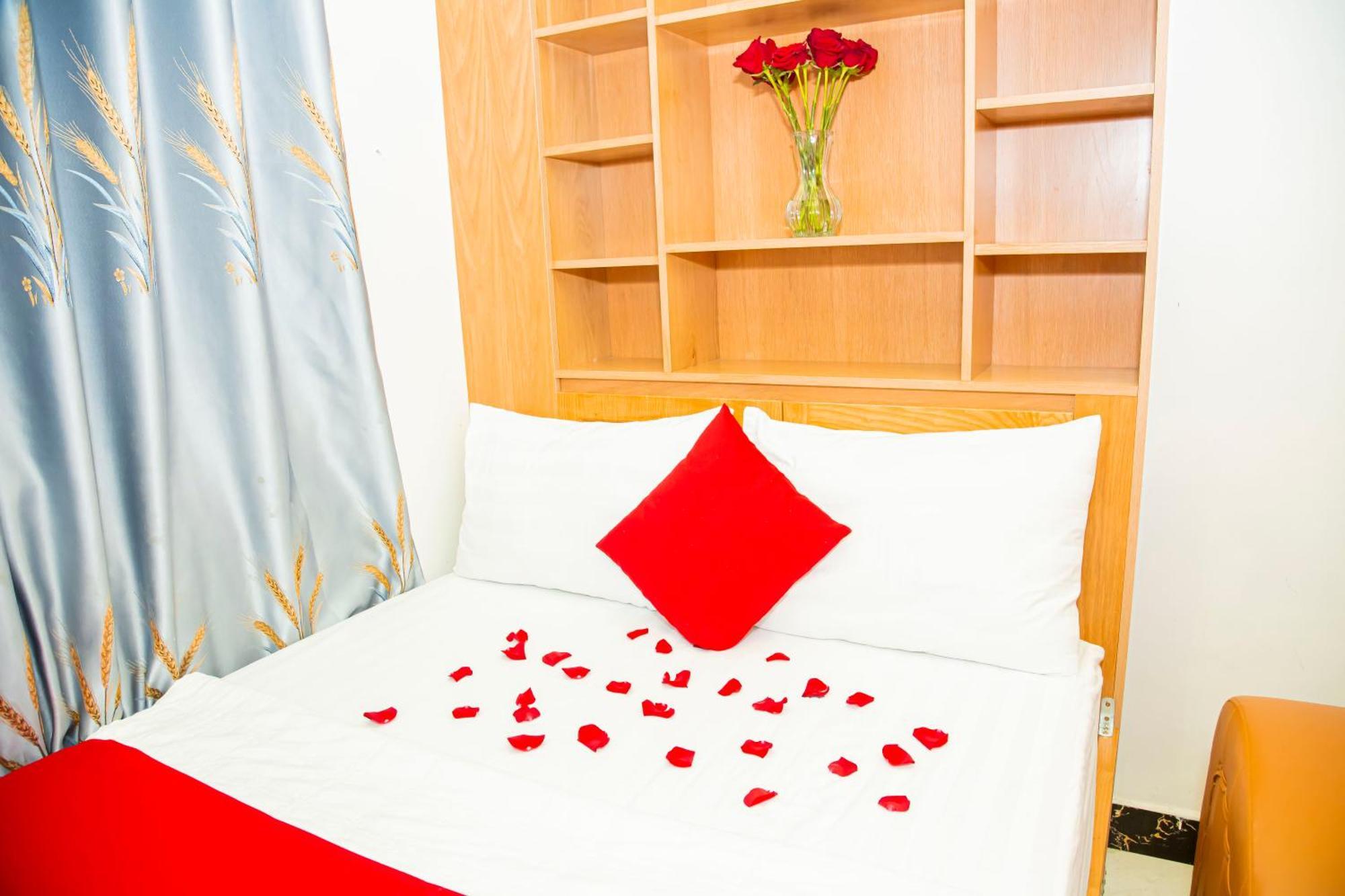 Gia Bao Hotel Quan 7 مدينة هوشي منه المظهر الخارجي الصورة